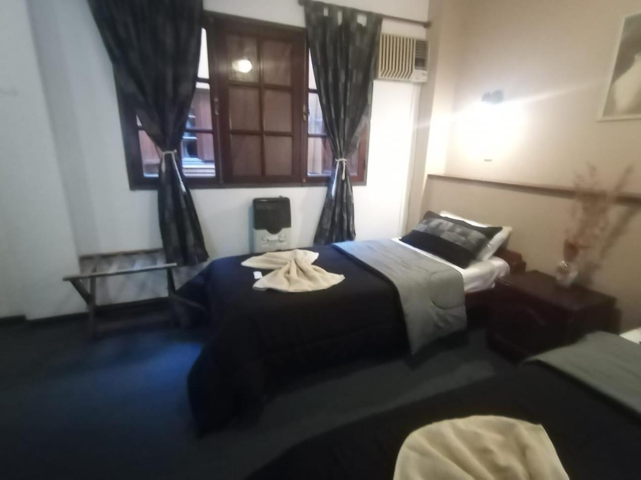 Hostel & Spa Mediterranea コルドバ エクステリア 写真